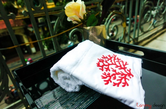 Embroidered Towel - Small size 40x60cm - coral 